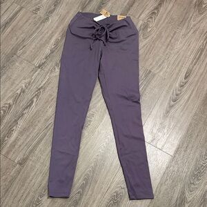 Victoria’s Secret PINK Active Lavender High-Waisted Ruched Leggings